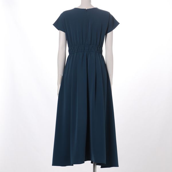 フロントタックデザインワンピース