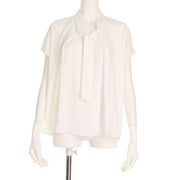 ボウタイブラウス