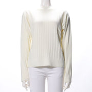 スラッシュドネックリブニット