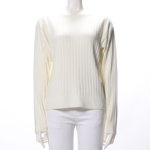 スラッシュドネックリブニット