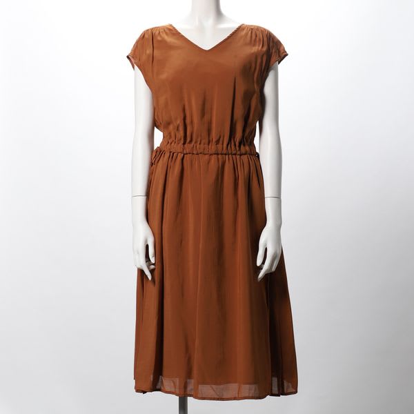 シルキーローンドロストデザインワンピース