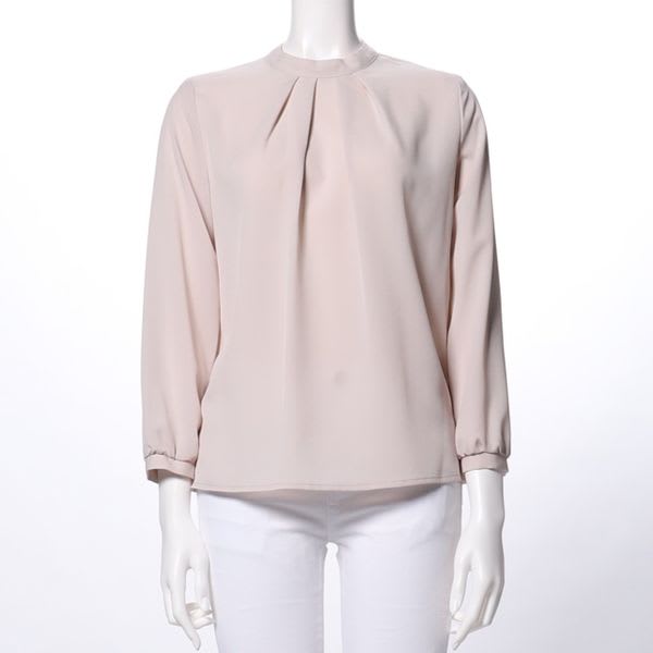 タックブラウス