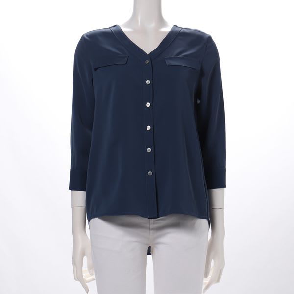 フラップポケットデザイン前開きブラウス