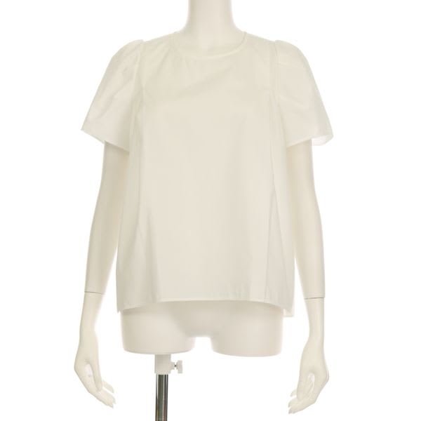 脇ダーツパフスリーブブラウス