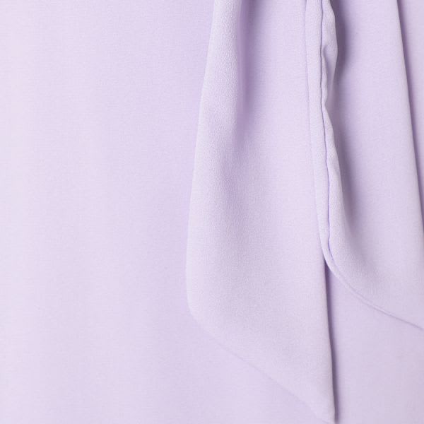 ボウタイブラウス