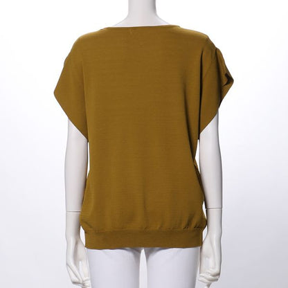 ラウンドネックフレアスリーブニット