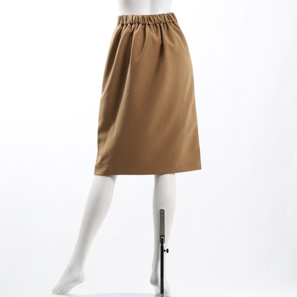 ウエストベルト付きセミタイトスカート