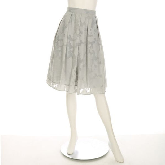 透け感オーガンジータック入りフレアスカート
