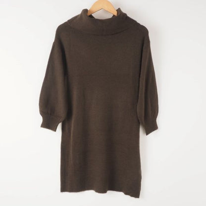 ふんわり袖タートルネックワンピース