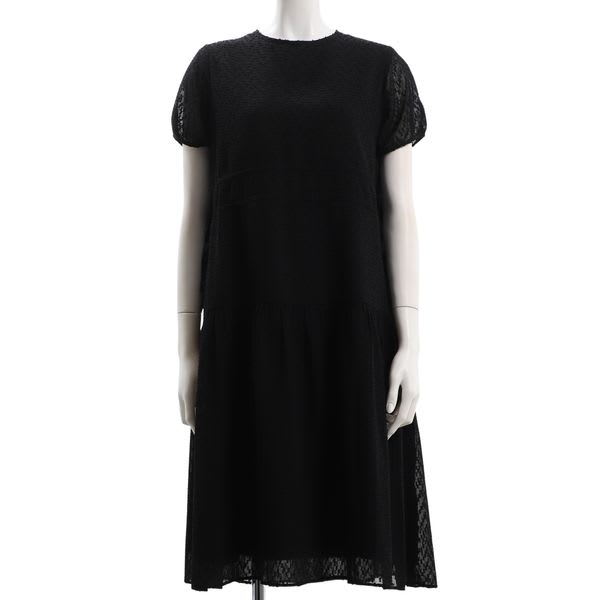 表情のある生地ウエストドロストデザインワンピース