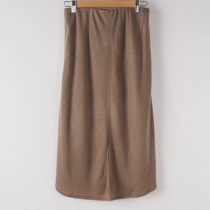 イレギュラーヘムスカート