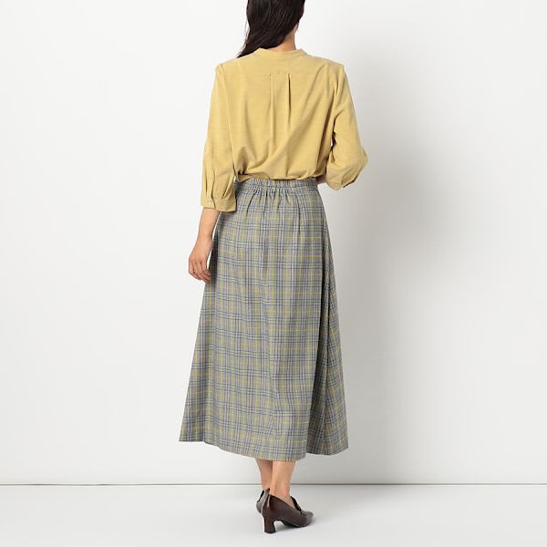 サイドスリットバンドカラーブラウス