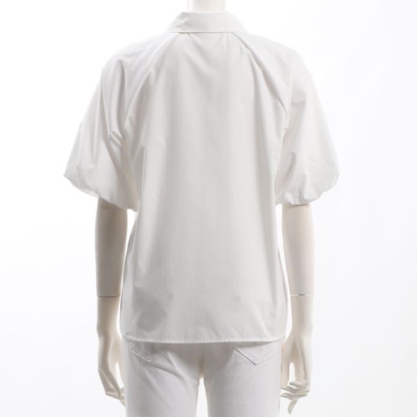 ふんわりボリューム袖ブラウス