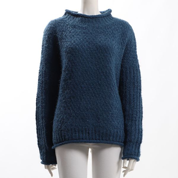 ドロップショルダーオフネックニット