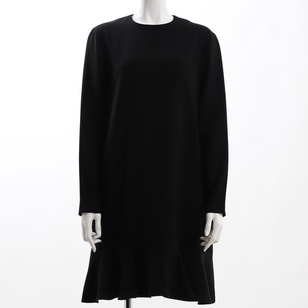 裾の切り替えデザインクルーネックワンピース