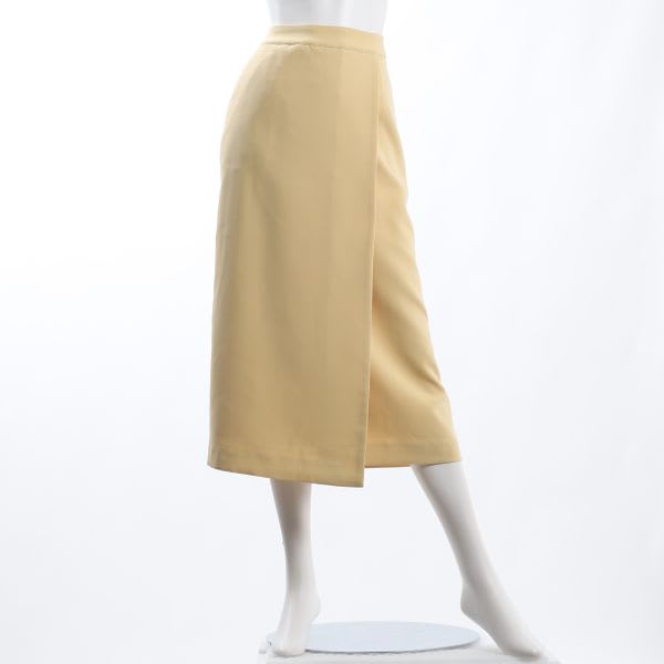 バックスリットラップ風タイトスカート