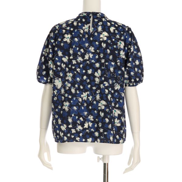 花柄ハイネックブラウス