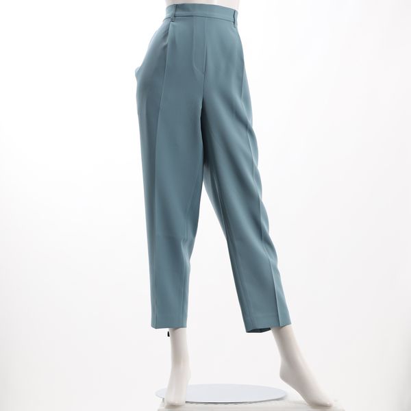 タックテーパードパンツ