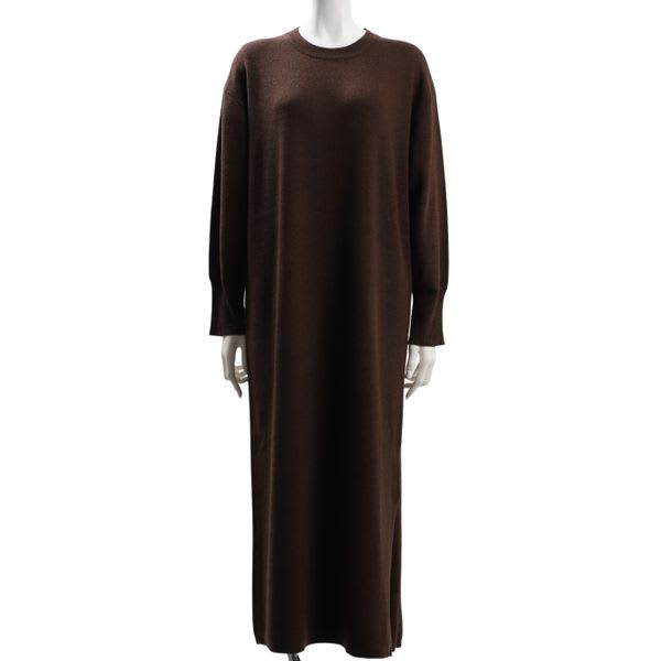 シンプルシルエットクルーネックワンピース