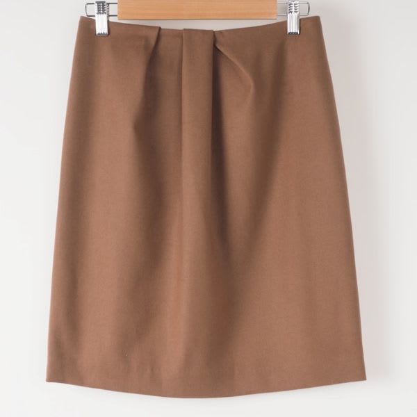タック立体シルエットタイトスカート