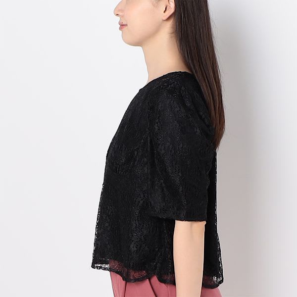 切り替えデザインレースブラウス