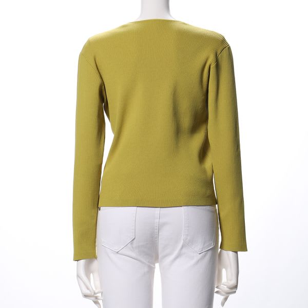 ネックラインデザインリブニット