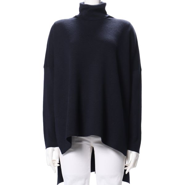 バックテールタートルネックニット