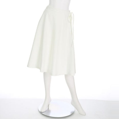 ウエストリボン付きフレアスカート