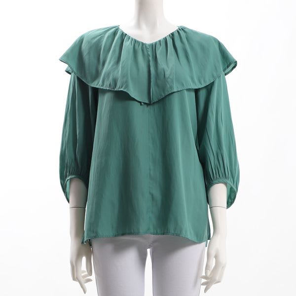 ケープ風フリルブラウス