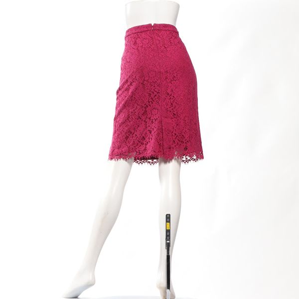 総レースタイトスカート