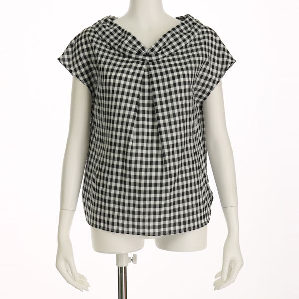 ネックラインタックギンガムチェックブラウス