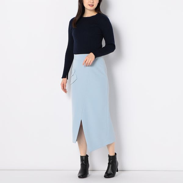 シンプルクルーネックリブニット