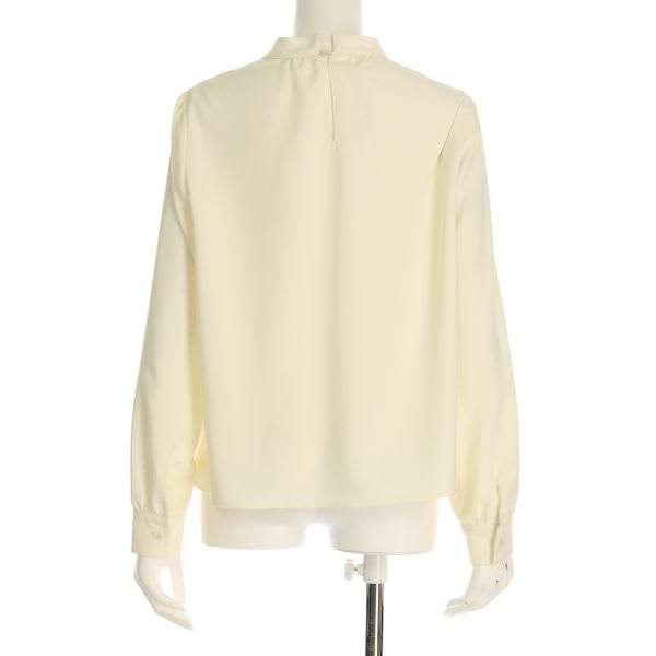 スタンドカラーブラウス