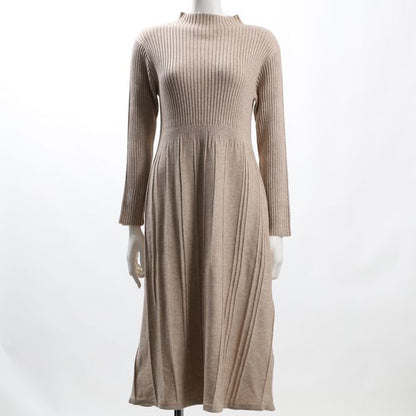 ボトルネックリブニットワンピース