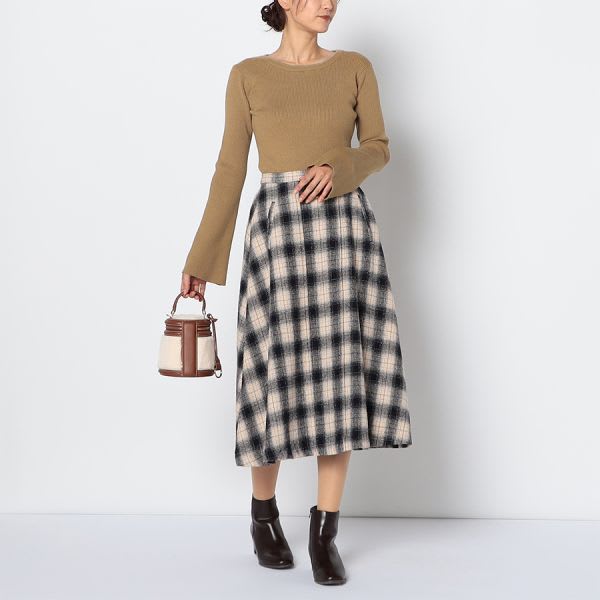 オンブレチェックフレアスカート