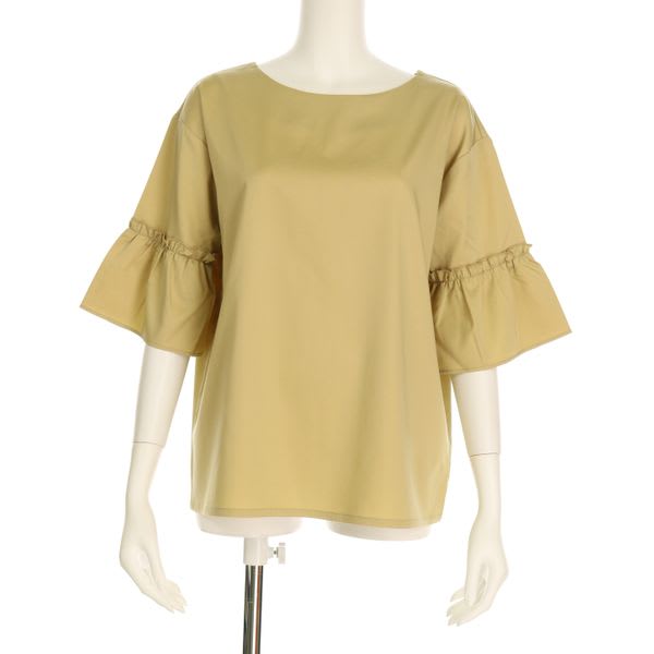 袖フリルブラウス