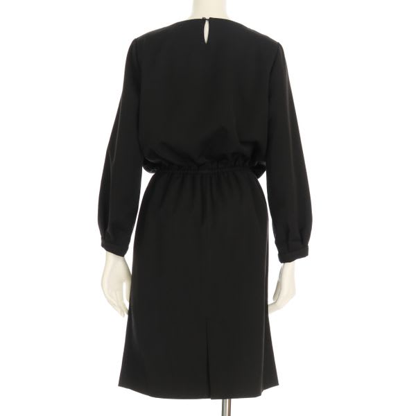 フロントリボンタックワンピース