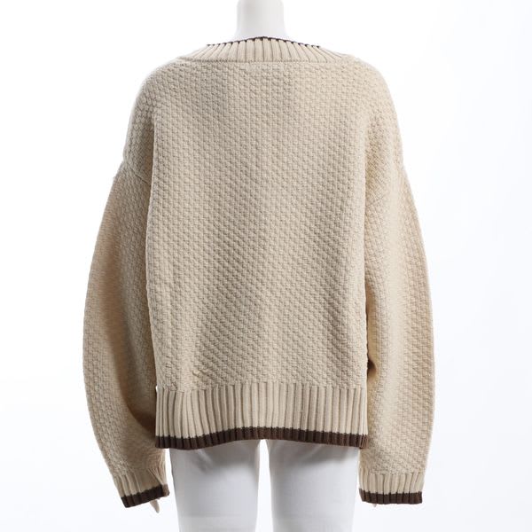 Vネックドロップショルダーニット