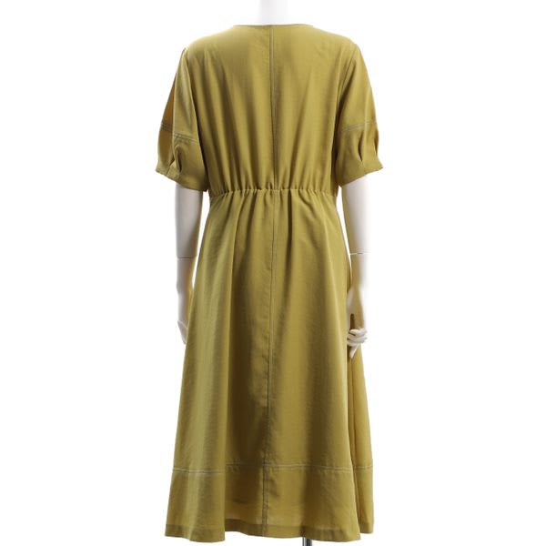 フロントボタンVネックワンピース