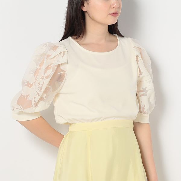 シアーパフスリーブブラウス