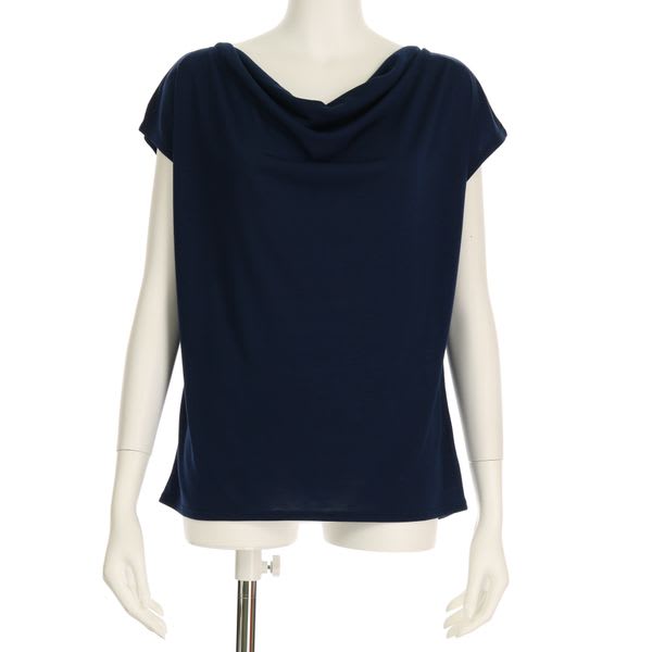 ドレープネックカットソー