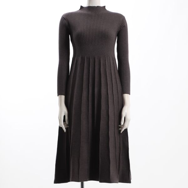 オフネックリブニットワンピース