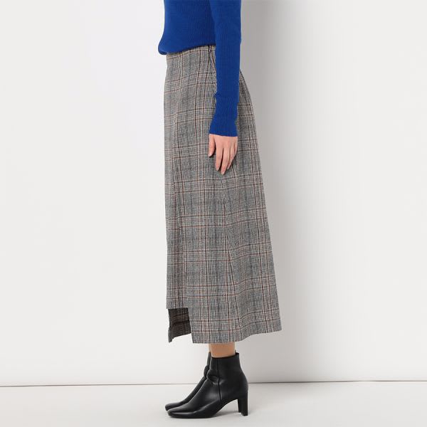 チェック柄ラップスカート