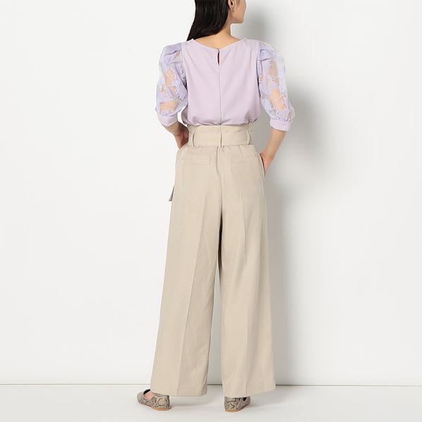 シアーパフスリーブブラウス