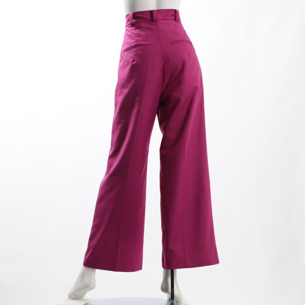 ラップ風フラップタック入りワイドパンツ