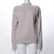 切り替えリブデザインニット