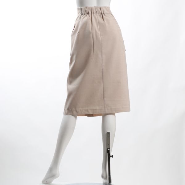 大きめポケットタイトスカート