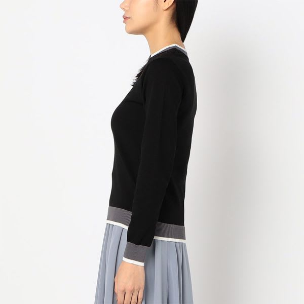 配色デザインクルーネックニット