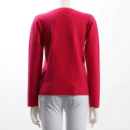 シンプルVネックニット