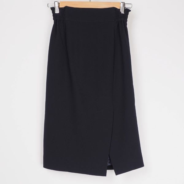 斜めスリットスカート